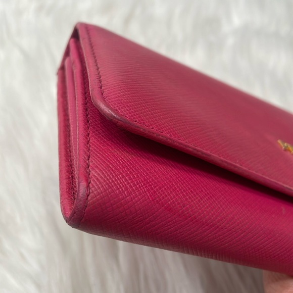 PRADA Saffiano Leather  Wallet - Picture 12 of 13